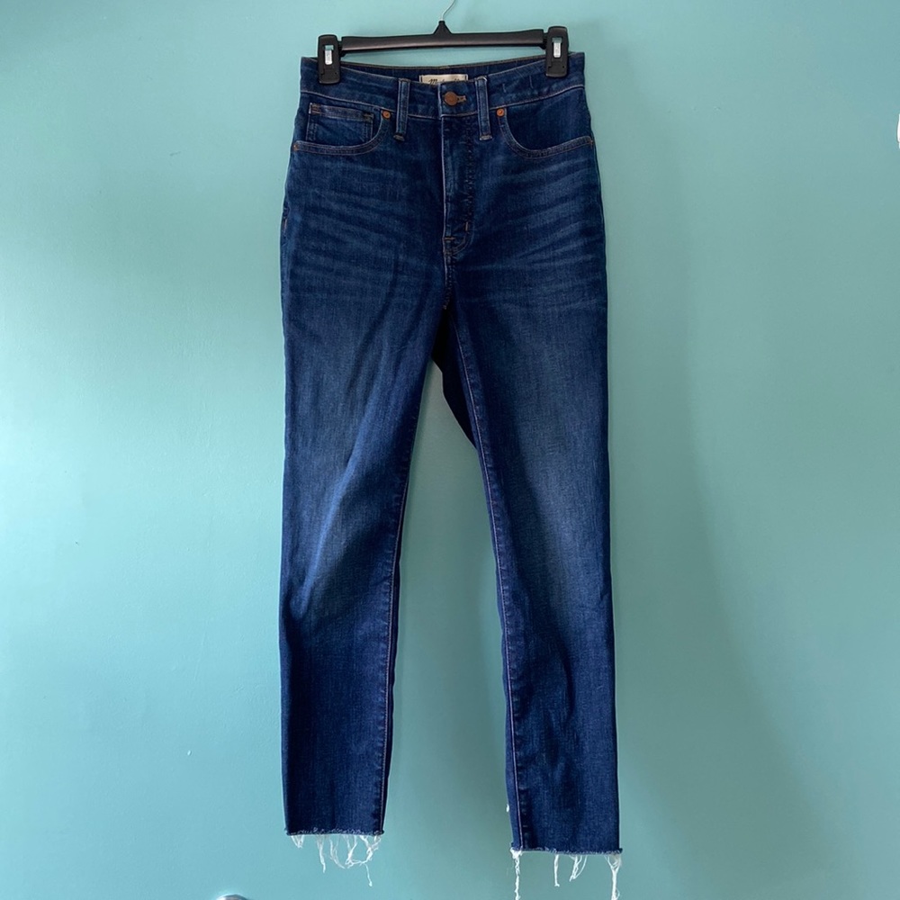 Size 27 Madewell curvy high-rise skinny jeans with frayed edges